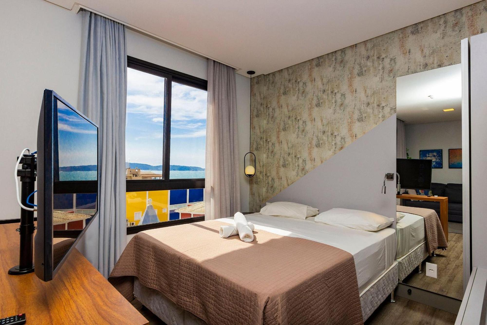 Aion Suites 303 - Lindo Apartamento Com Vista Para O Mar, A 60M Da Praia De Bombinhas, Com Piscina E Academia No Rooftop. Eksteriør bilde